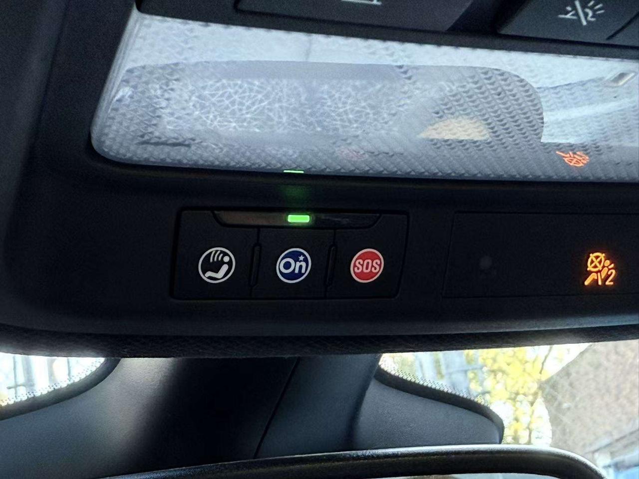 2018 Chevrolet Cruze RS Premier BlindSpot CollisionWarning LaneKeep KEY Photo