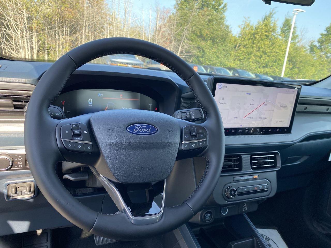 2026 Ford Maverick XLT Photo
