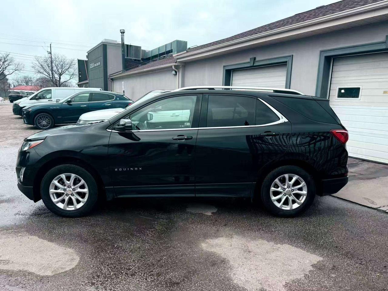 2018 Chevrolet Equinox AWD CleanCarfax LargeDisplay FullColorDash Panorof Photo