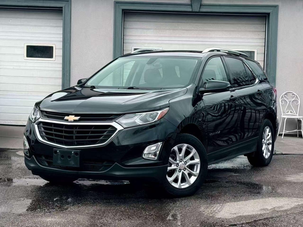 2018 Chevrolet Equinox AWD CleanCarfax LargeDisplay FullColorDash Panorof Photo0