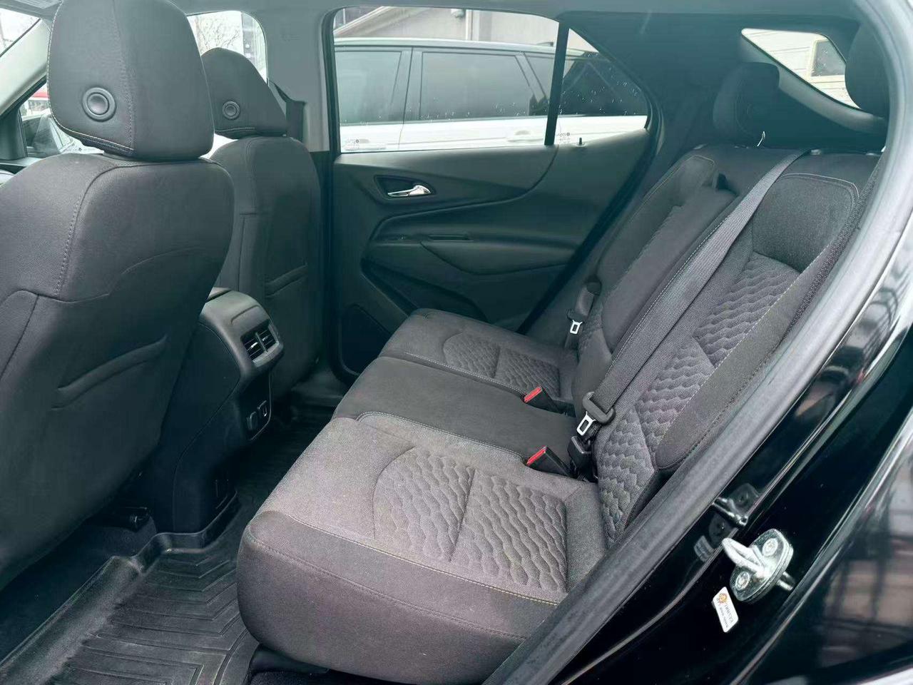 2018 Chevrolet Equinox AWD CleanCarfax LargeDisplay FullColorDash Panorof Photo