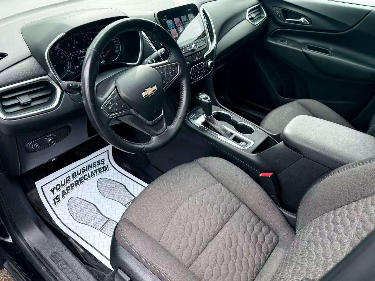 2018 Chevrolet Equinox AWD CleanCarfax LargeDisplay FullColorDash Panorof Photo