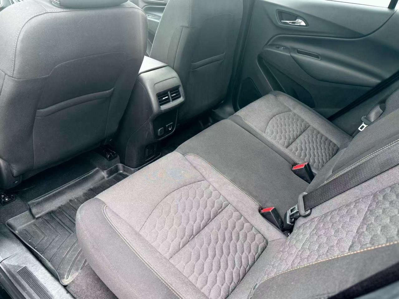 2018 Chevrolet Equinox AWD CleanCarfax LargeDisplay FullColorDash Panorof Photo