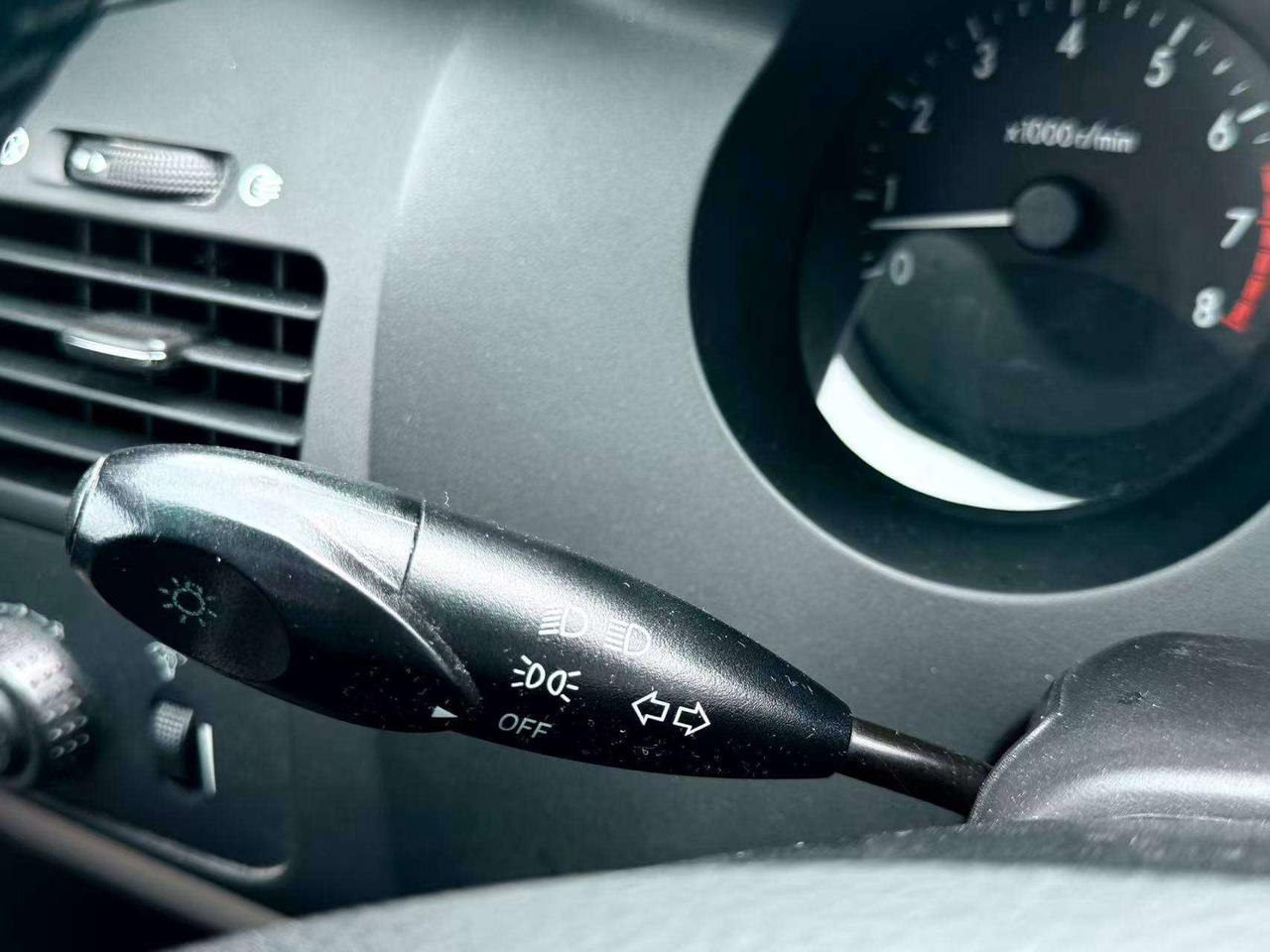 2004 Chevrolet Epica LS Photo