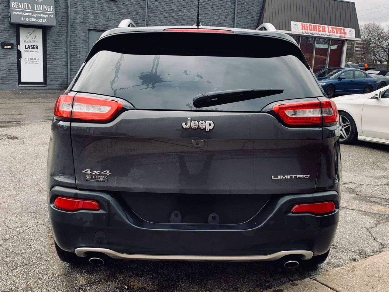 2014 Jeep Cherokee Limited V6 Keyless AWD Nav Back-UpCamera SunRof Photo