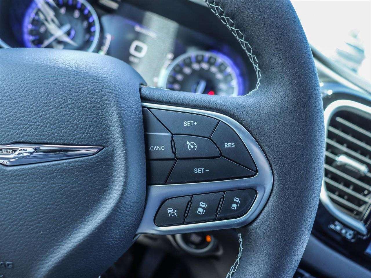 2026 Chrysler Grand Caravan SXT Photo