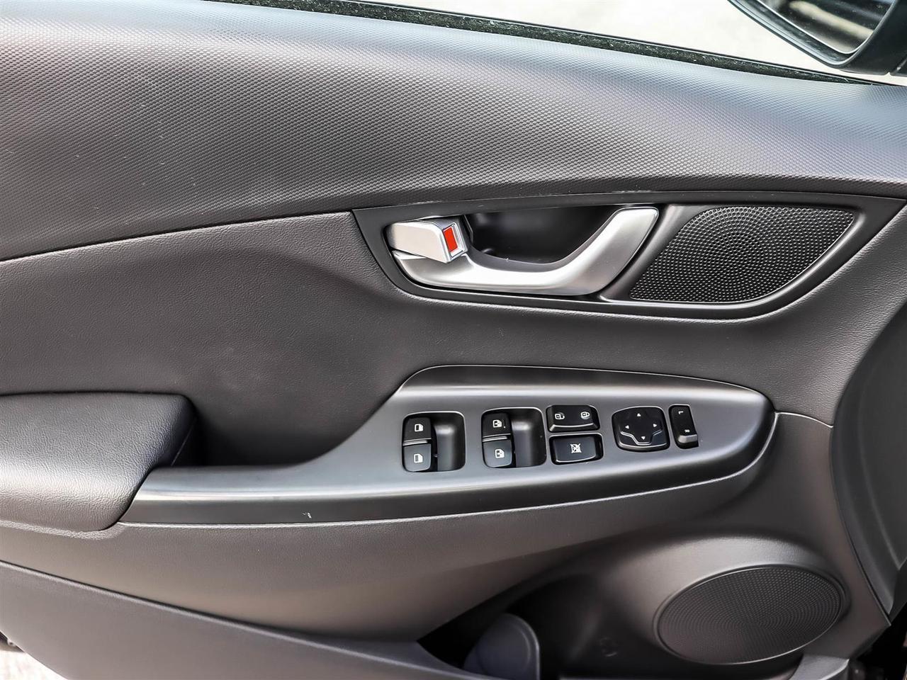 2022 Hyundai KONA Preferred Photo