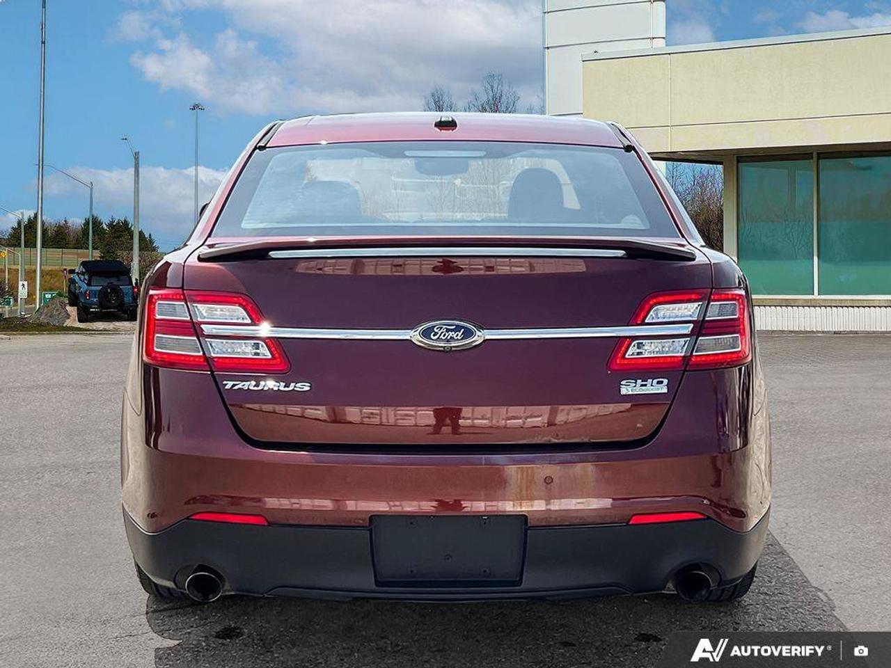 2015 Ford Taurus SHO   400A   MOONROOF   NAV   LTHR Photo