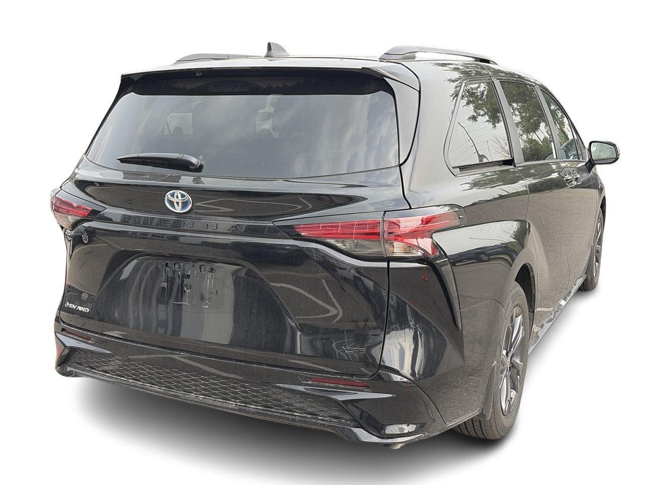 2025 Toyota Sienna Sienna XSE AWD 7-Pass SUNROOF   SOFTEX LEATHER   H Photo