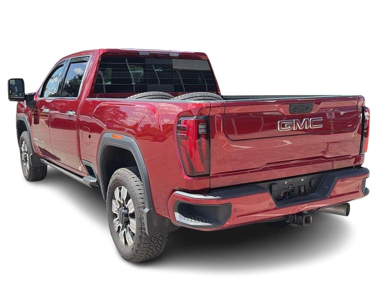 2024 GMC SIERRA 2500HD 4WD Crew Cab Long Box Denali  FINANCED PRICE ADVERTISED RUNNING BOARDS  WOOD GRADIENT FINISH   2 SETS OF TIRES   6.6L DUR Photo