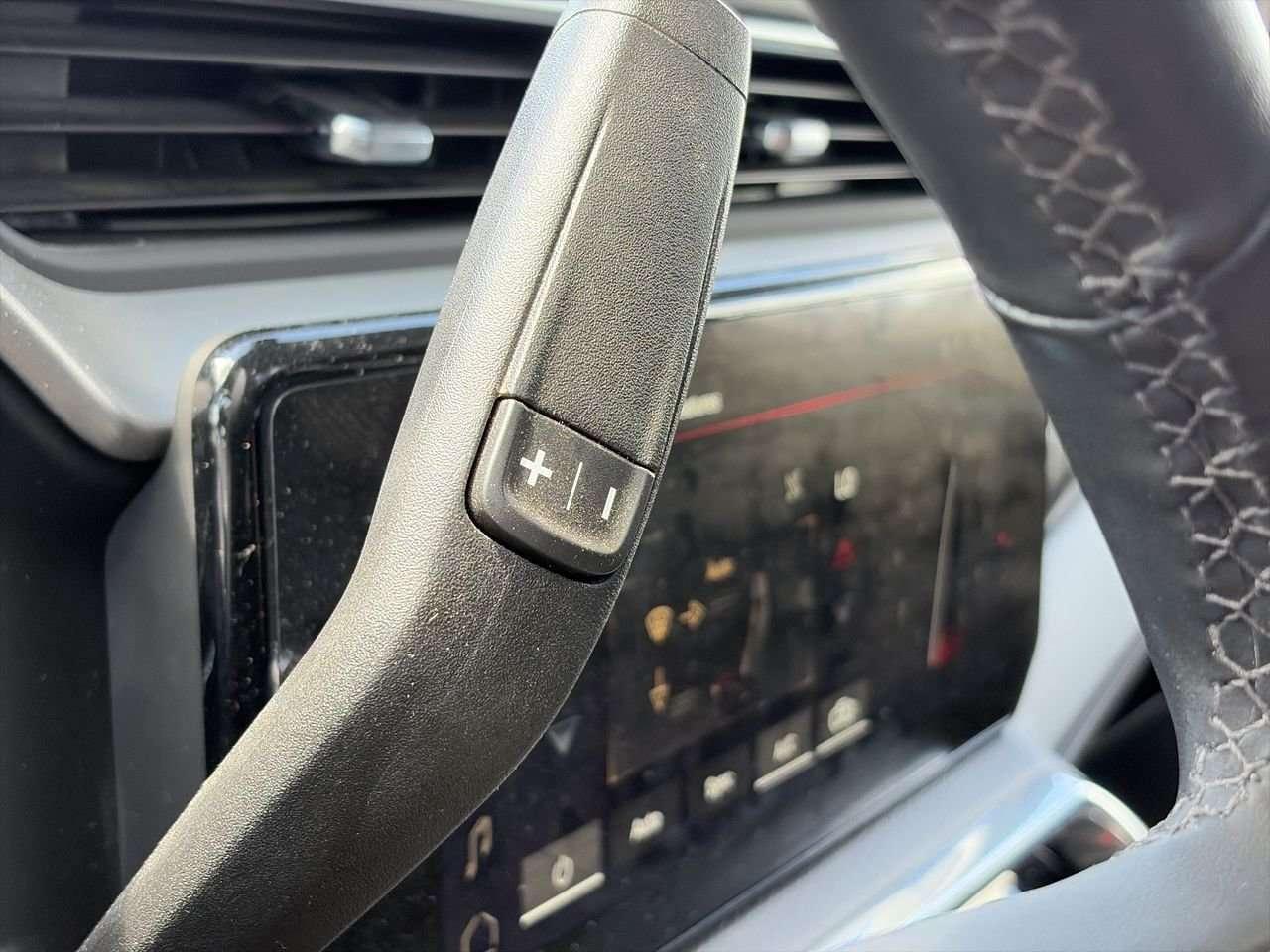 2024 GMC SIERRA 2500HD 4WD Crew Cab Long Box Denali  FINANCED PRICE ADVERTISED RUNNING BOARDS  WOOD GRADIENT FINISH   2 SETS OF TIRES   6.6L DUR Photo