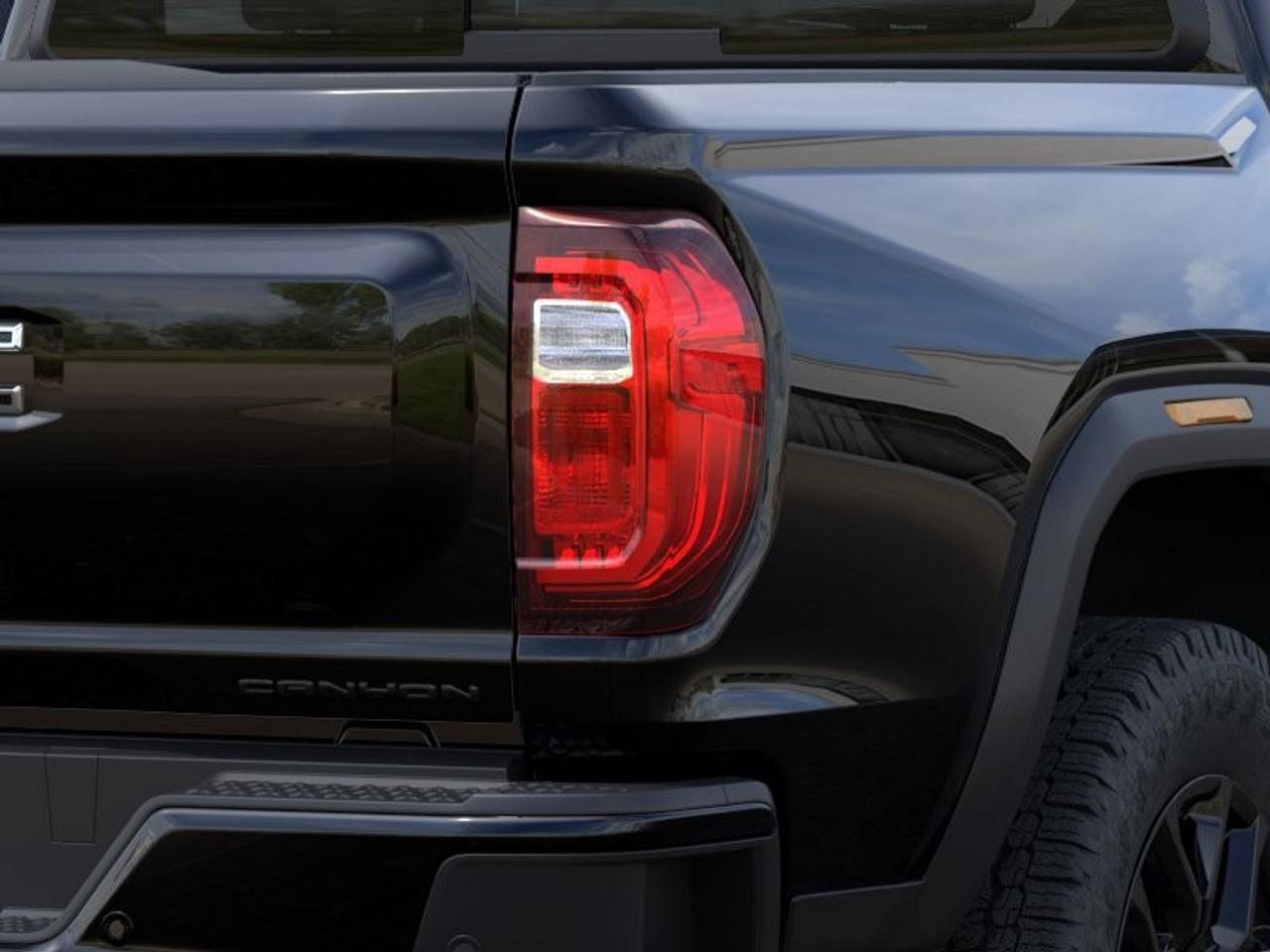 2026 GMC Canyon Crew Cab Short Box 4-Wheel Drive Denali Photo