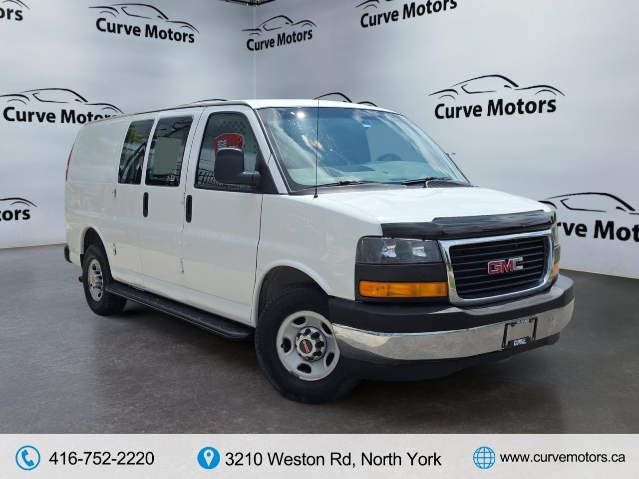 2017 GMC Savana 2500 135 4.8L 8 CYLINDER * NO ACCIDENTS / LOW KM / Photo0