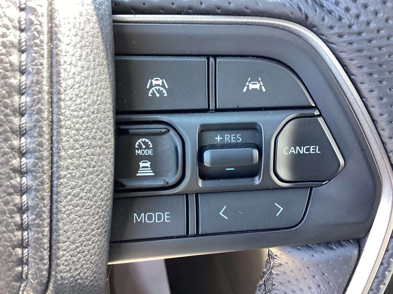 2026 Toyota Tacoma Double Cab TRD SPORT + Photo