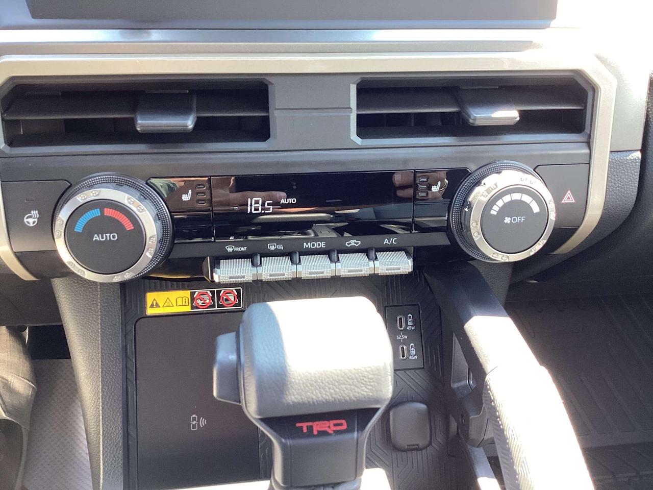 2026 Toyota Tacoma Double Cab TRD SPORT + Photo