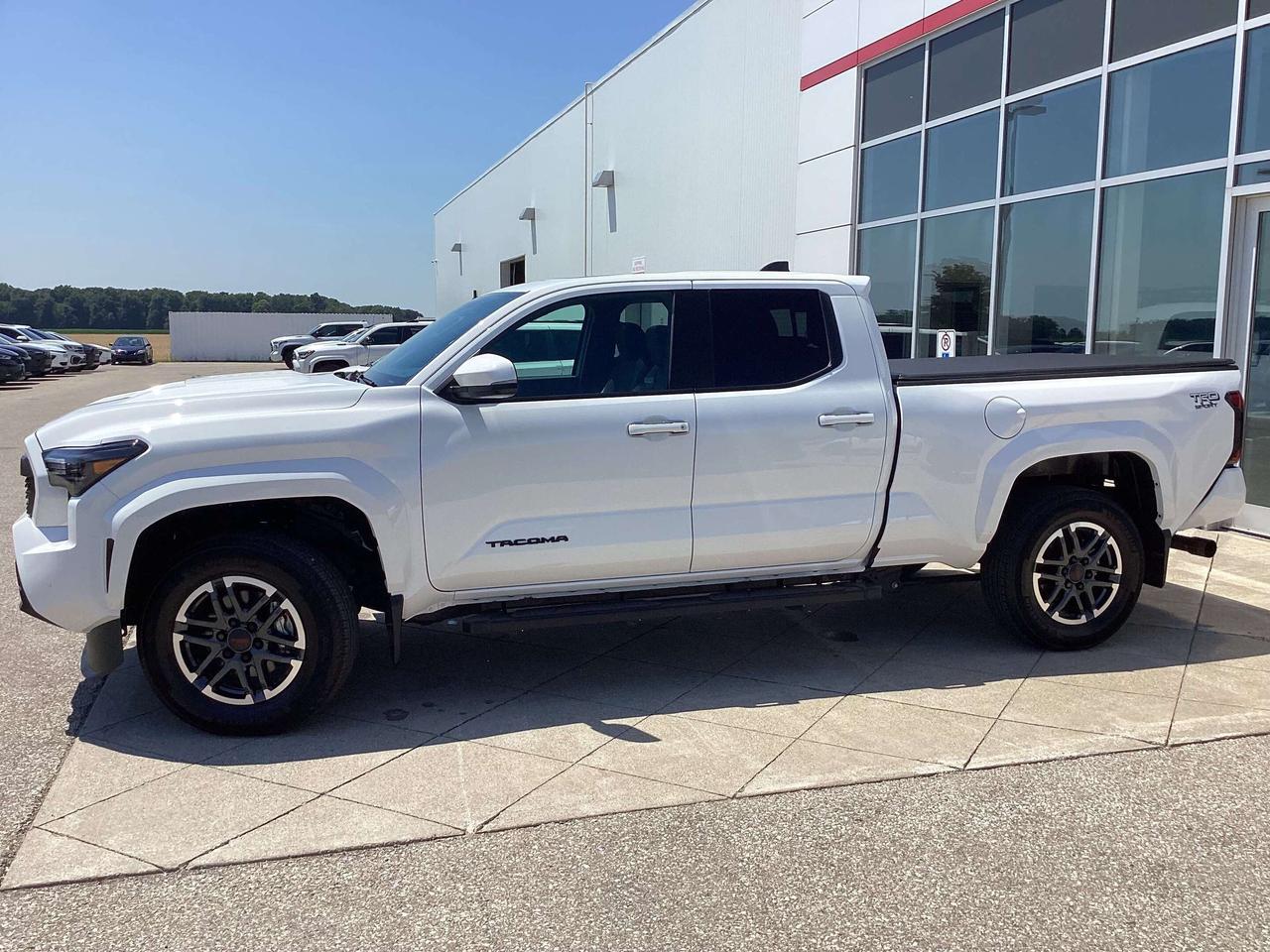 2026 Toyota Tacoma Double Cab TRD SPORT + Photo