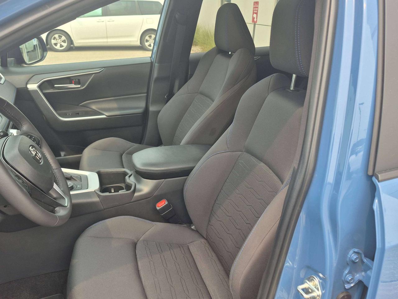 2023 Toyota RAV4 se Photo