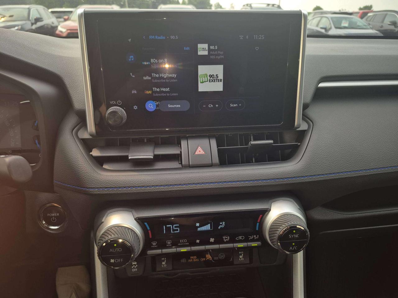 2023 Toyota RAV4 se Photo