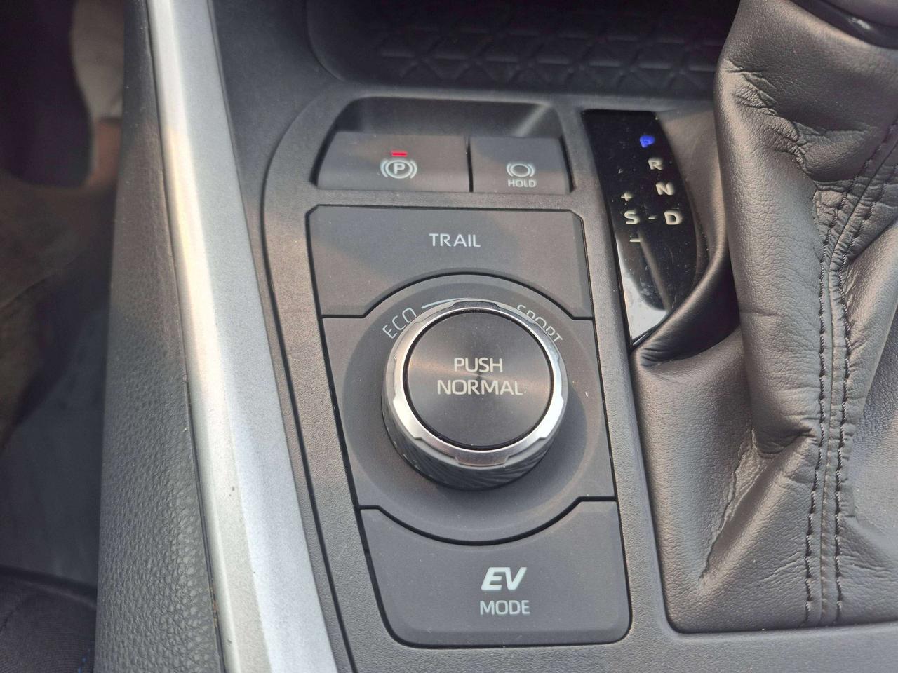 2023 Toyota RAV4 se Photo