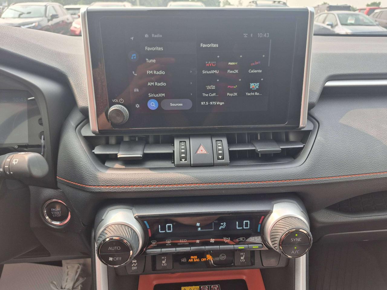 2024 Toyota RAV4 TRAIL Photo