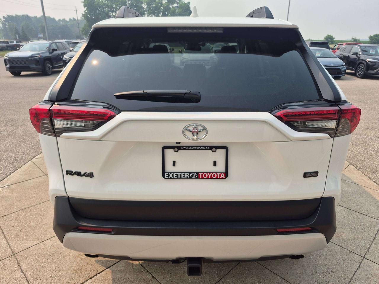 2024 Toyota RAV4 TRAIL Photo