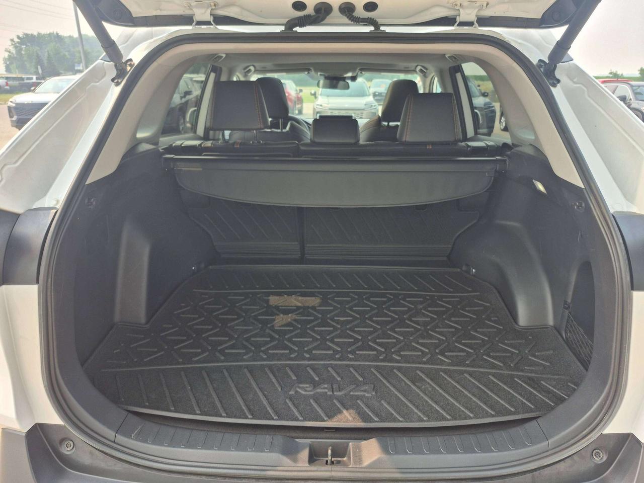 2024 Toyota RAV4 TRAIL Photo