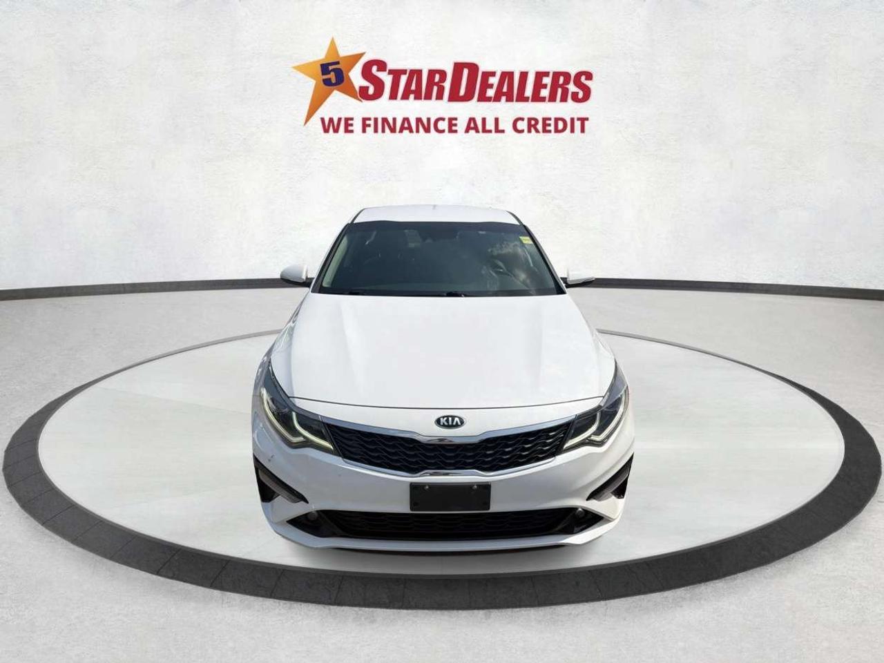 2020 Kia Optima EX Photo5