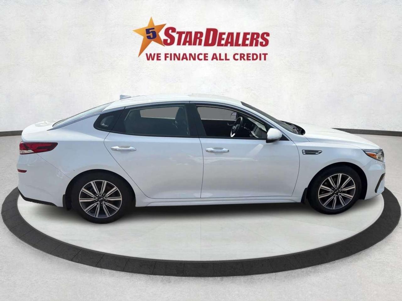 2020 Kia Optima EX Photo