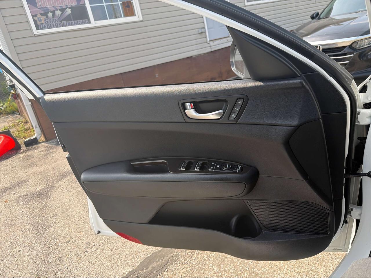 2020 Kia Optima EX Photo