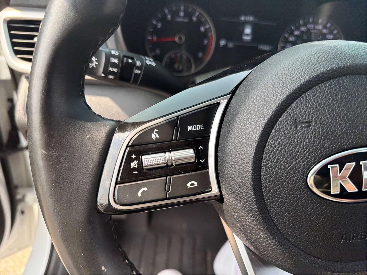 2020 Kia Optima EX Photo