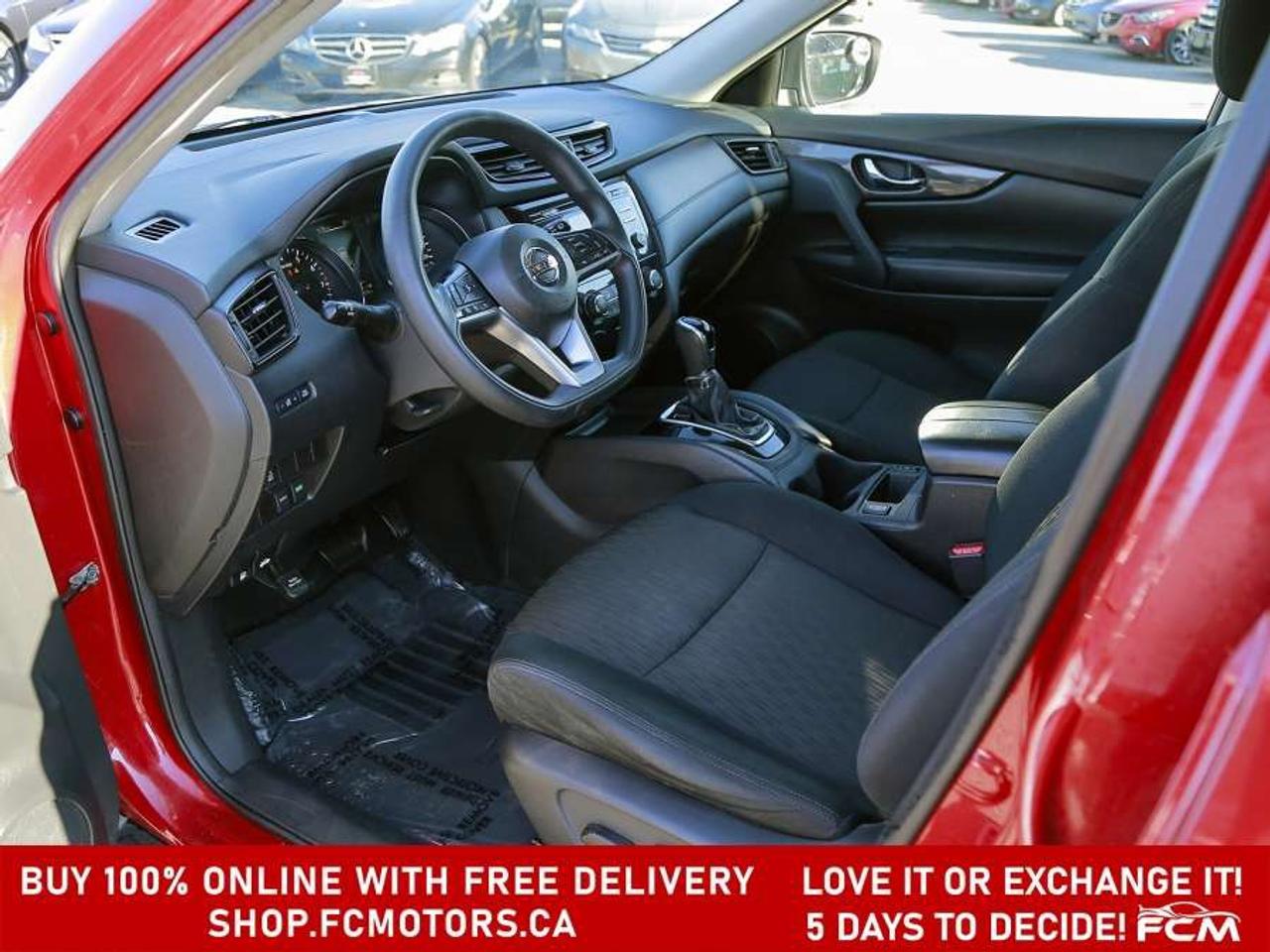 2017 Nissan Rogue SV   FULLY CERTIFIED WITH WARRANTY Photo