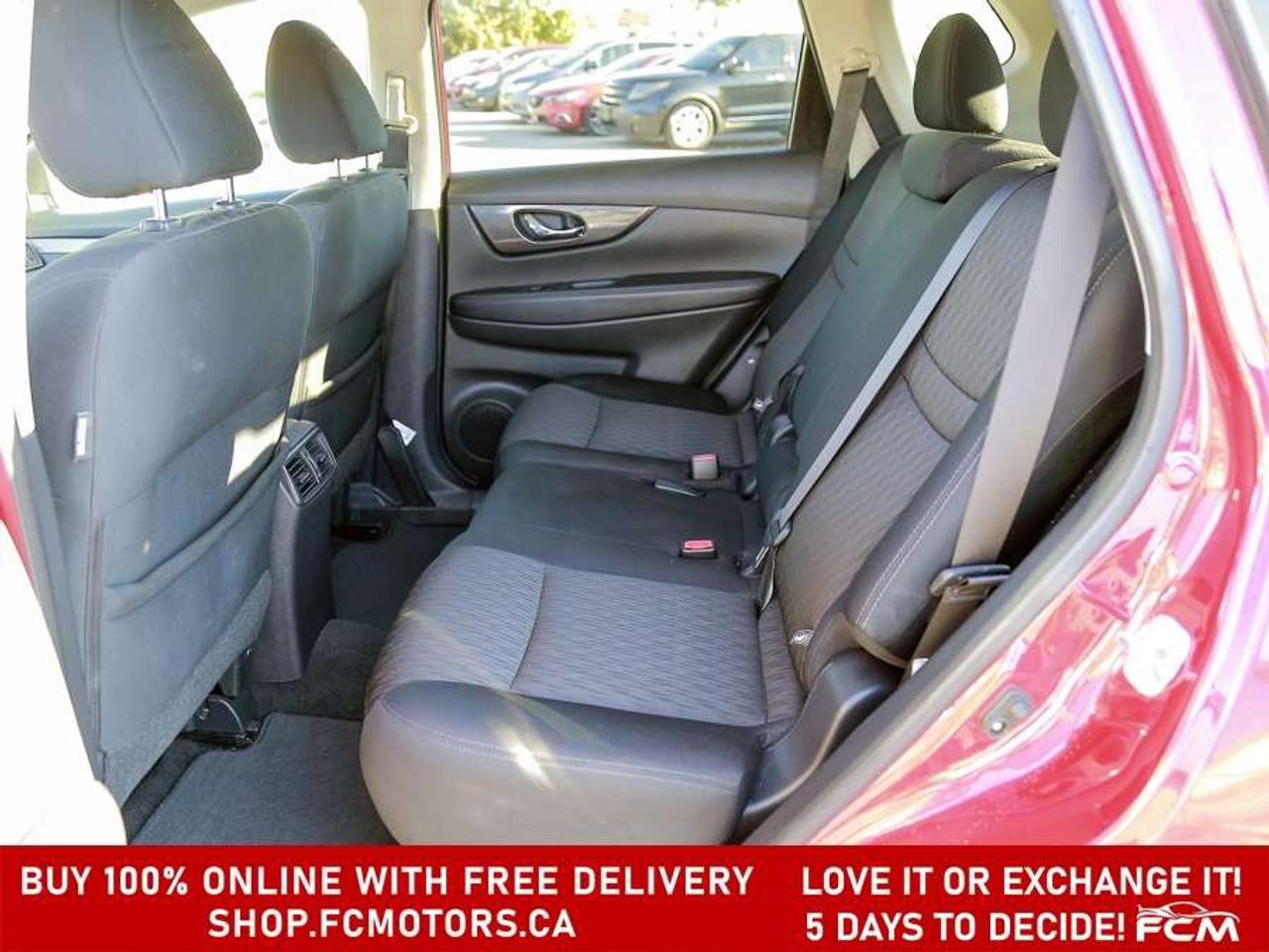 2017 Nissan Rogue SV   FULLY CERTIFIED WITH WARRANTY Photo