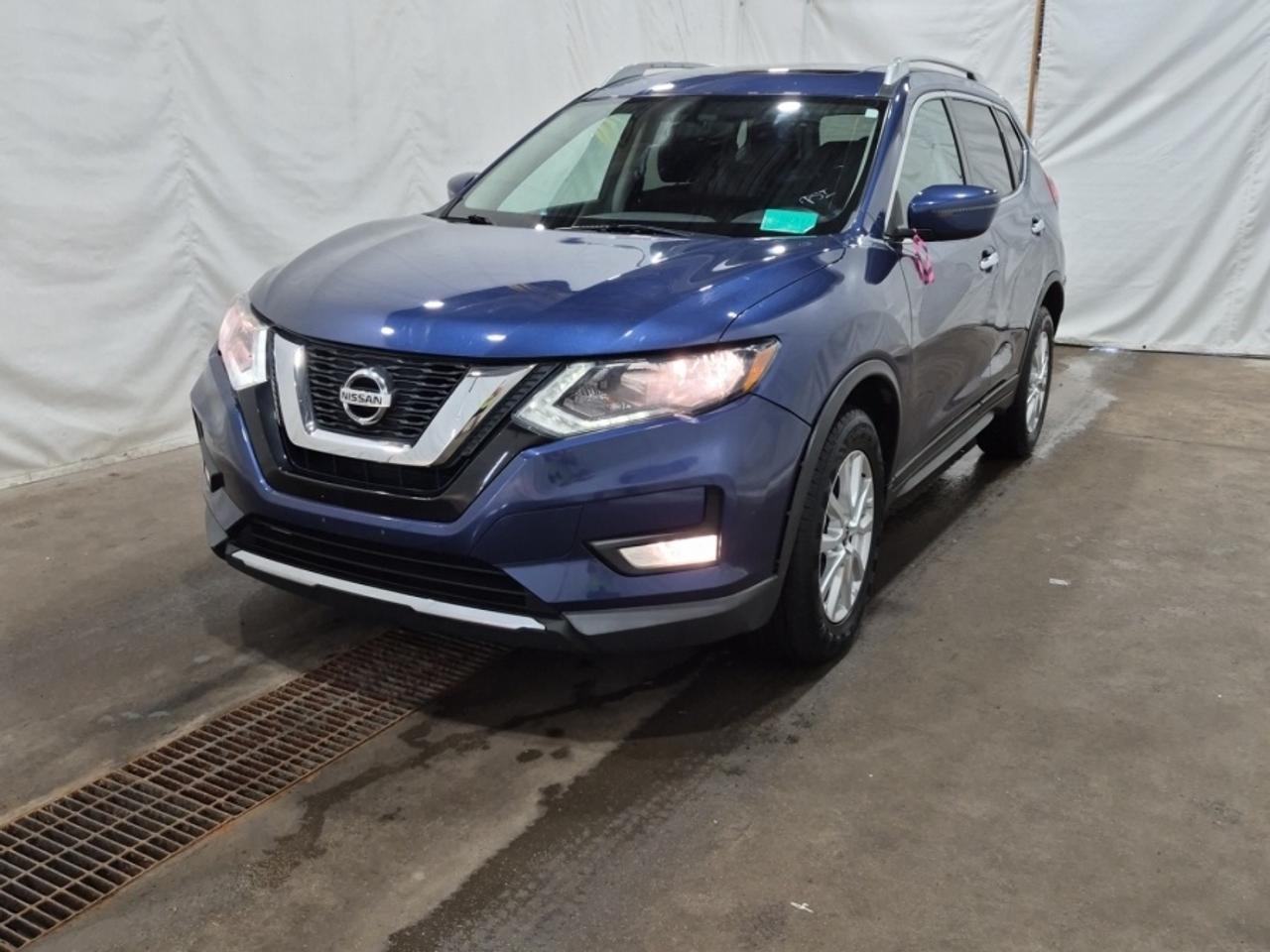2017 Nissan Rogue SV AWD ~AUTOMATIC, FULLY CERTIFIED WITH WARRANTY!! Photo0
