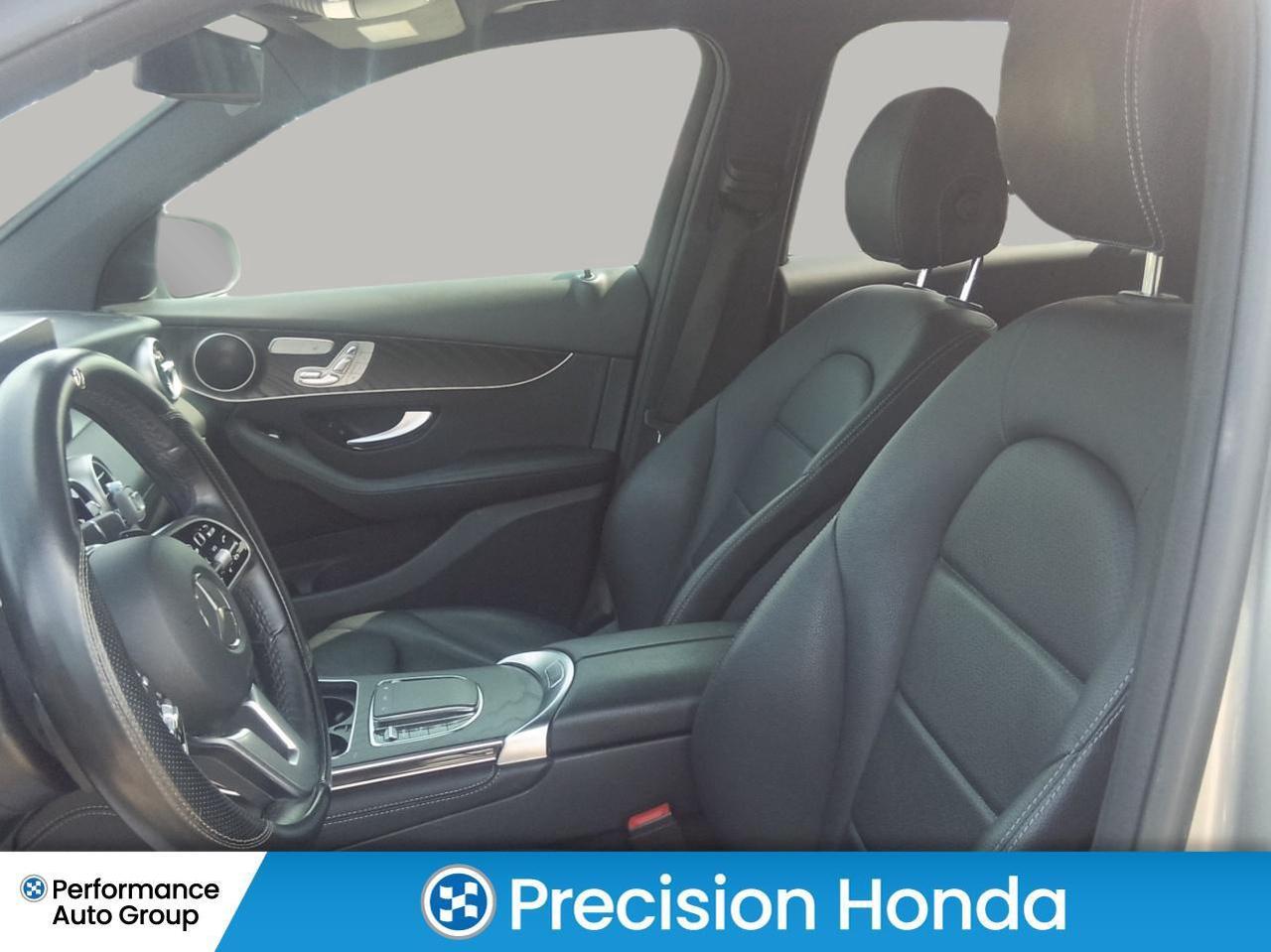 2020 Mercedes-Benz AMG GLC 43 GLC 300 Navigation Leather  Heated Seats Photo