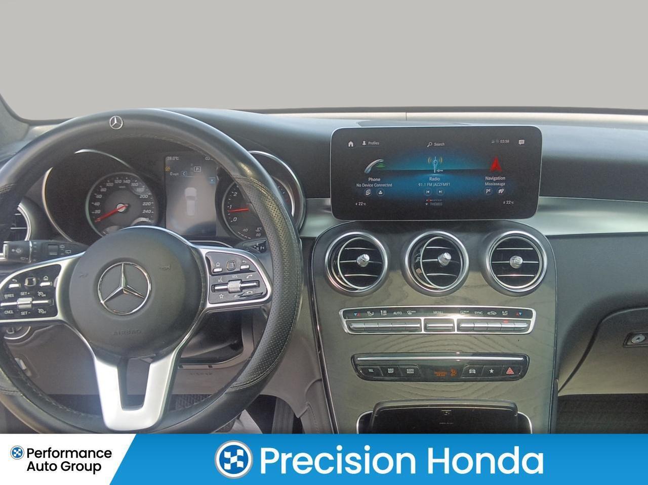 2020 Mercedes-Benz AMG GLC 43 GLC 300 Navigation Leather  Heated Seats Photo
