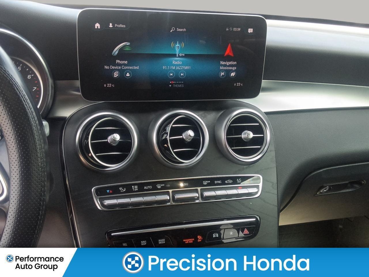 2020 Mercedes-Benz AMG GLC 43 GLC 300 Navigation Leather  Heated Seats Photo