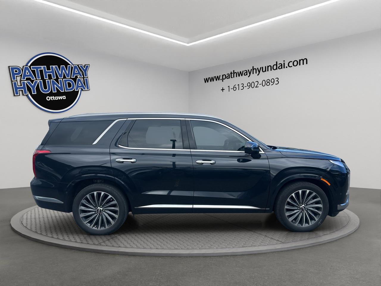 2024 Hyundai PALISADE Ultimate Calligraphy | Reverse Cam | Heated Seats Photo