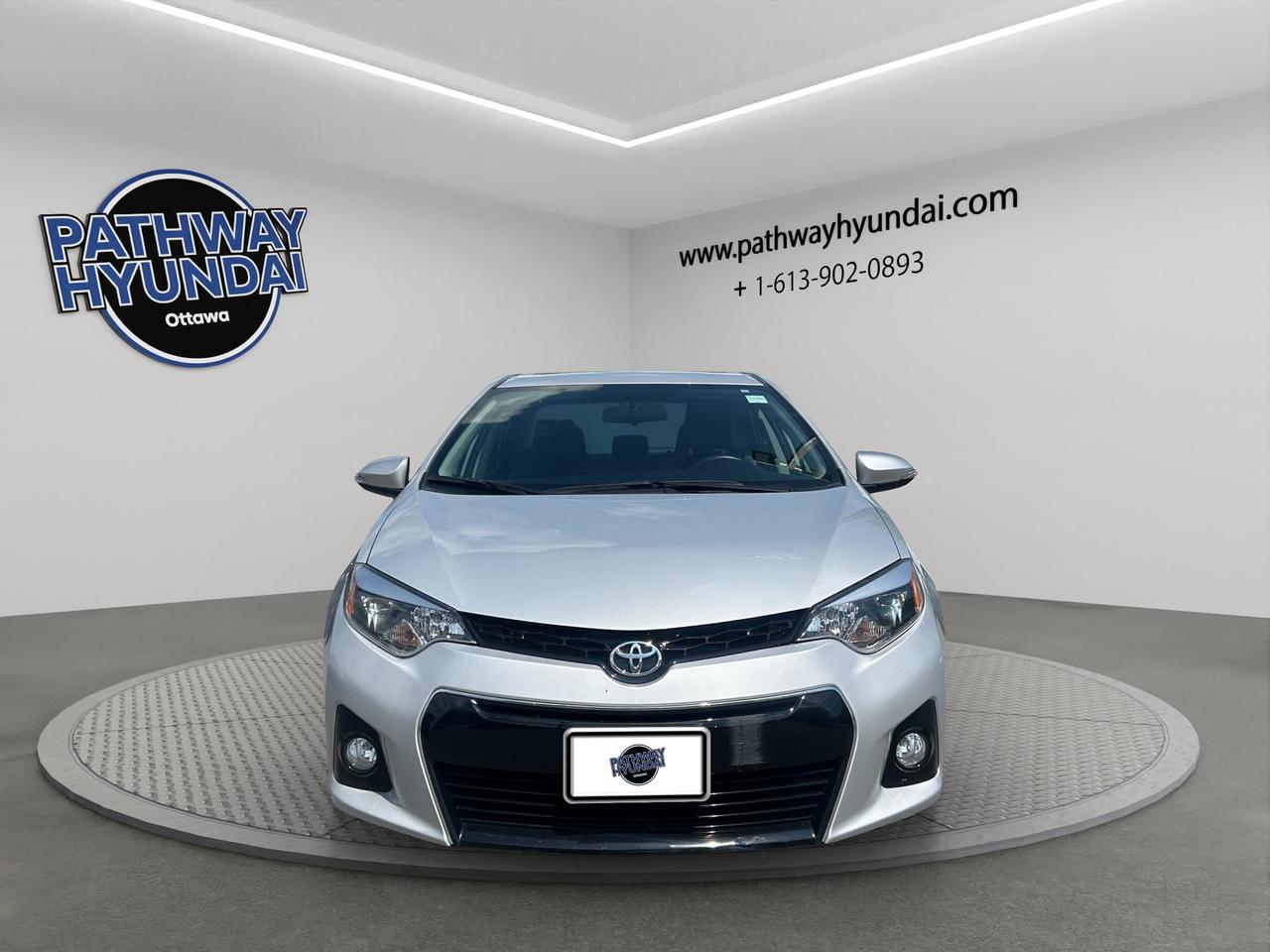 2015 Toyota Corolla S | Reverse Cam | Heated Seats Photo