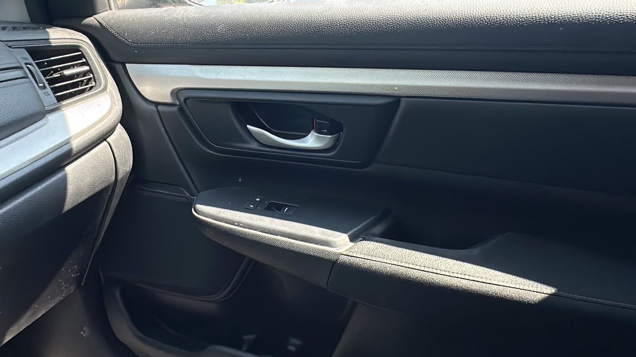 2019 Honda CR-V LX AWD Photo