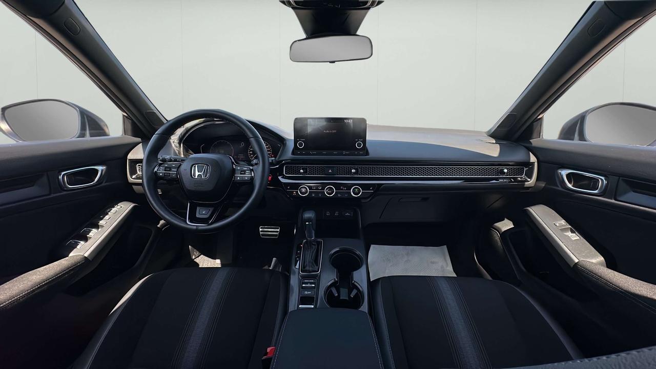 2025 Honda Civic Sport Photo