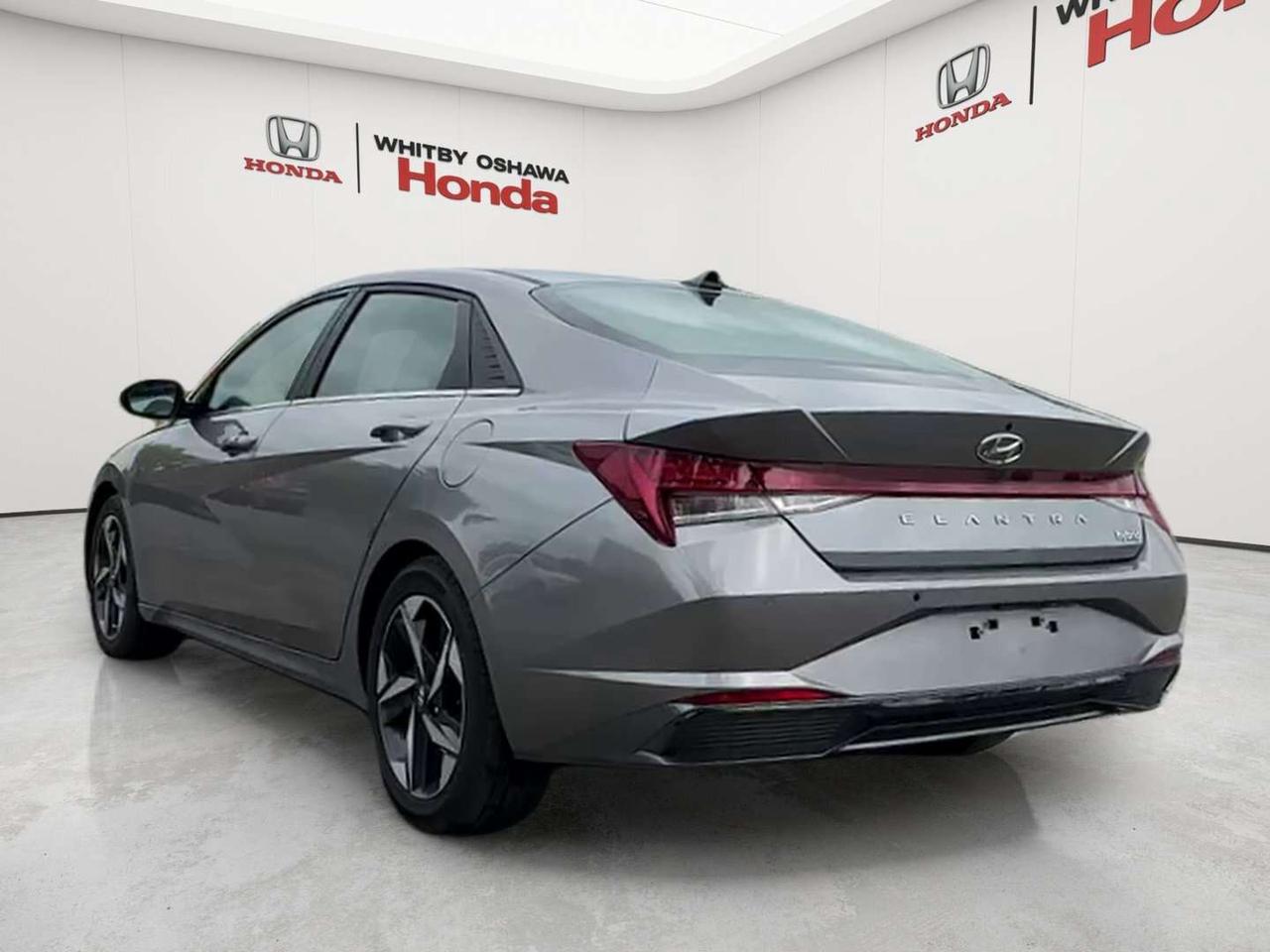 2023 Hyundai Elantra Limited Photo