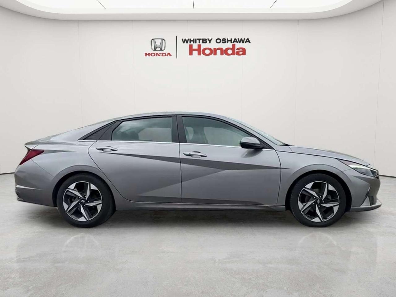 2023 Hyundai Elantra Limited Photo