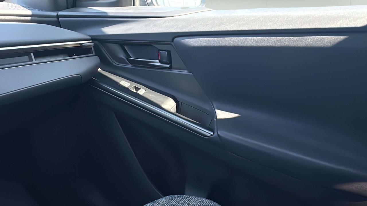 2026 Toyota bZ XLE Photo