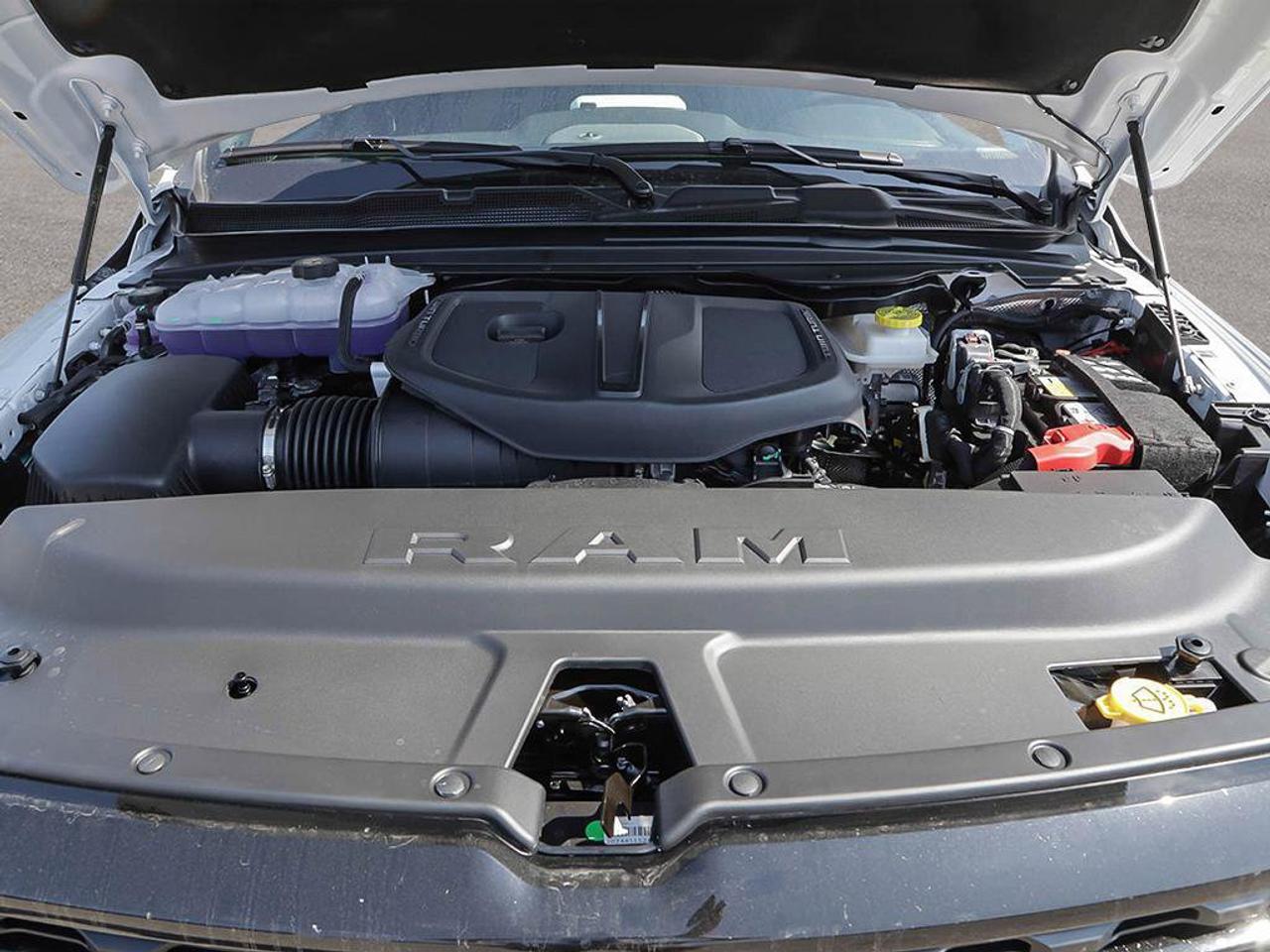 2026 RAM 1500 Sport|3.0L|Heated seats|Sunroof|Night EDT Photo