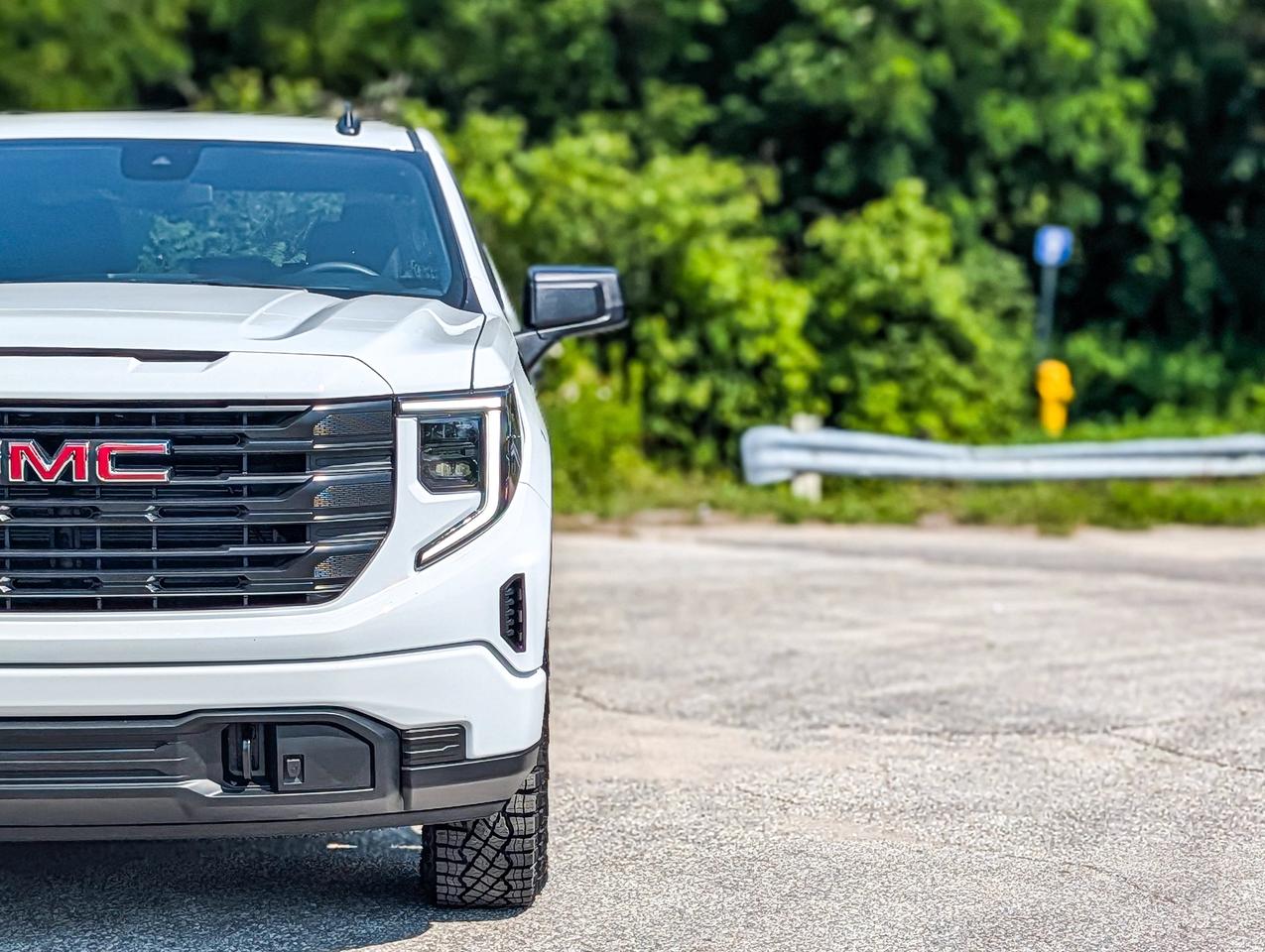 2026 GMC Sierra 1500 PRO Photo