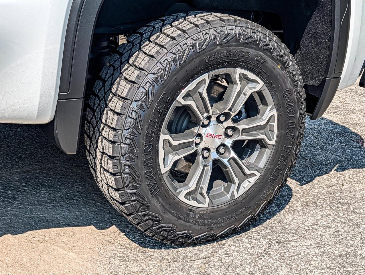 2026 GMC Sierra 1500 PRO Photo