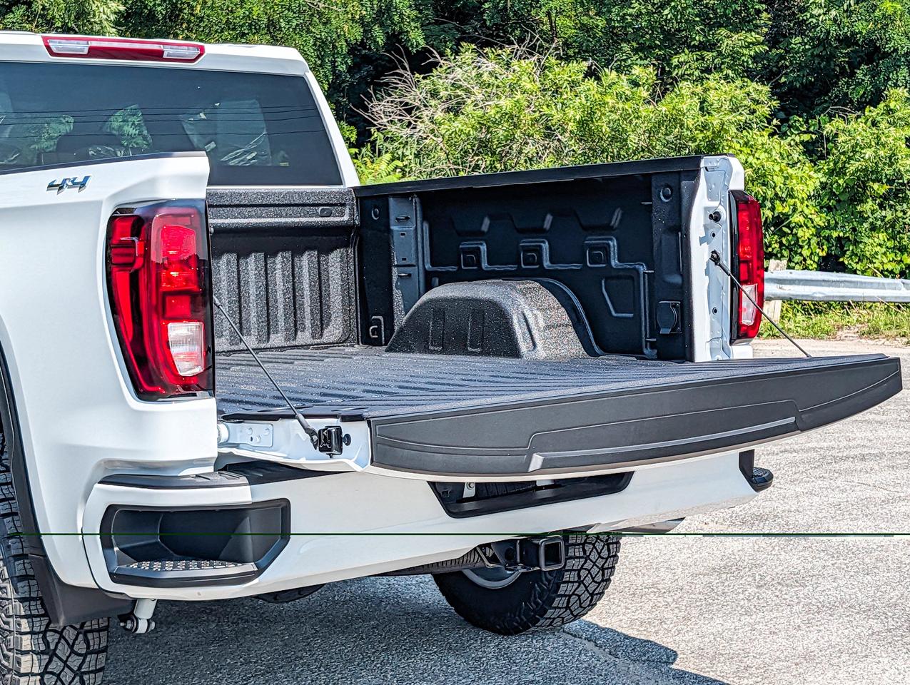 2026 GMC Sierra 1500 PRO Photo