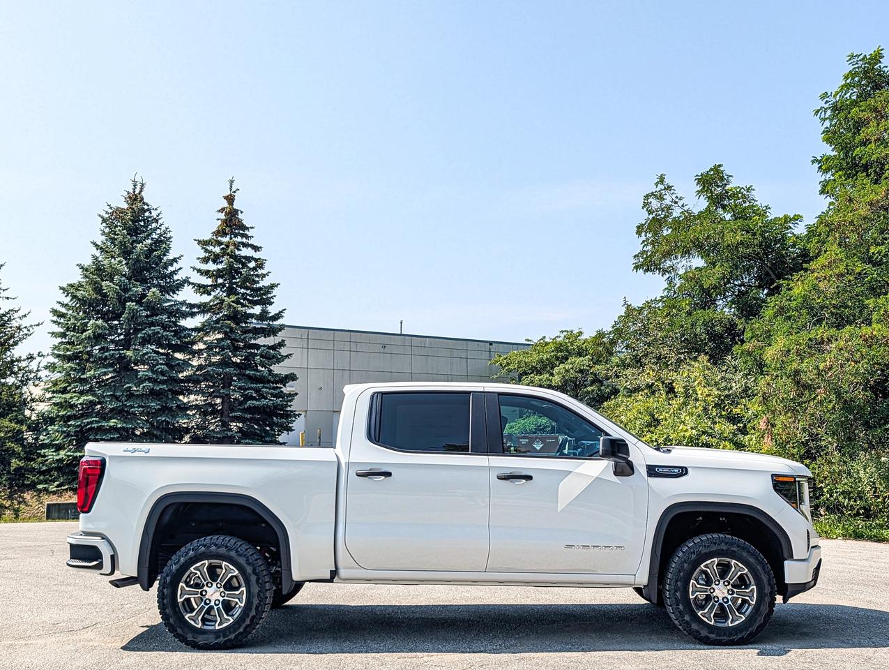 2026 GMC Sierra 1500 PRO Photo