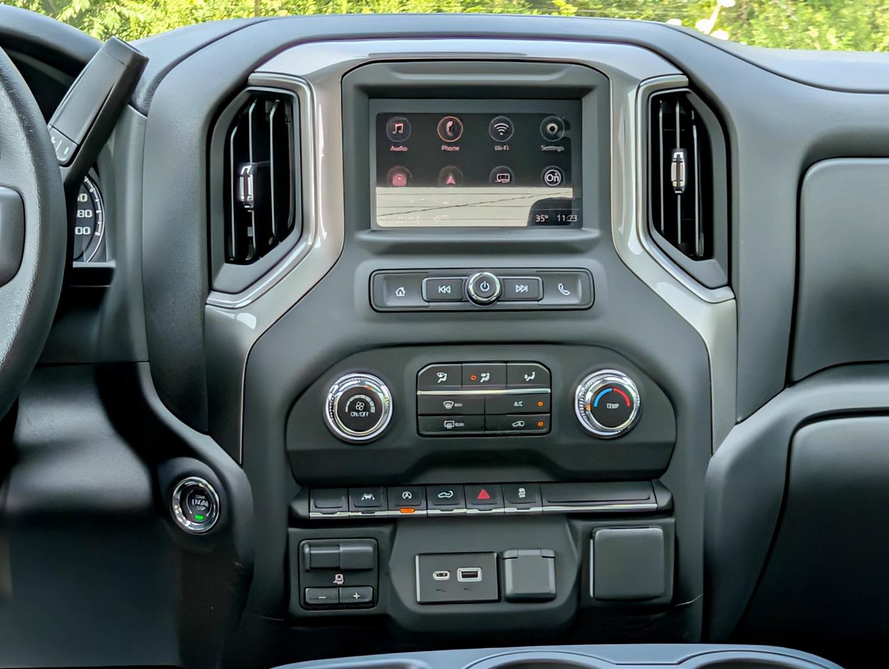 2026 GMC Sierra 1500 PRO Photo