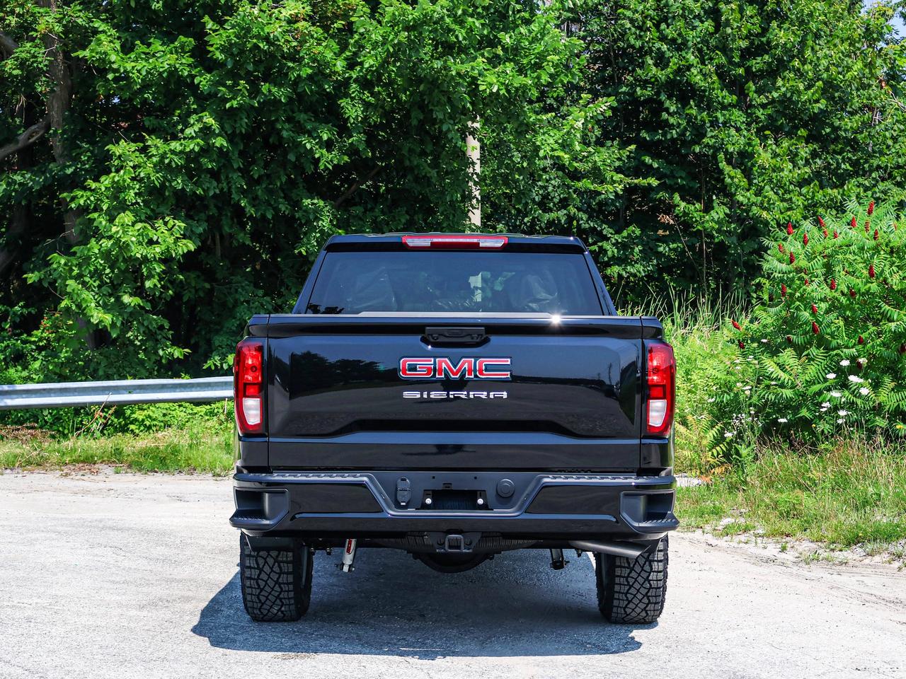 2026 GMC Sierra 1500 PRO Photo